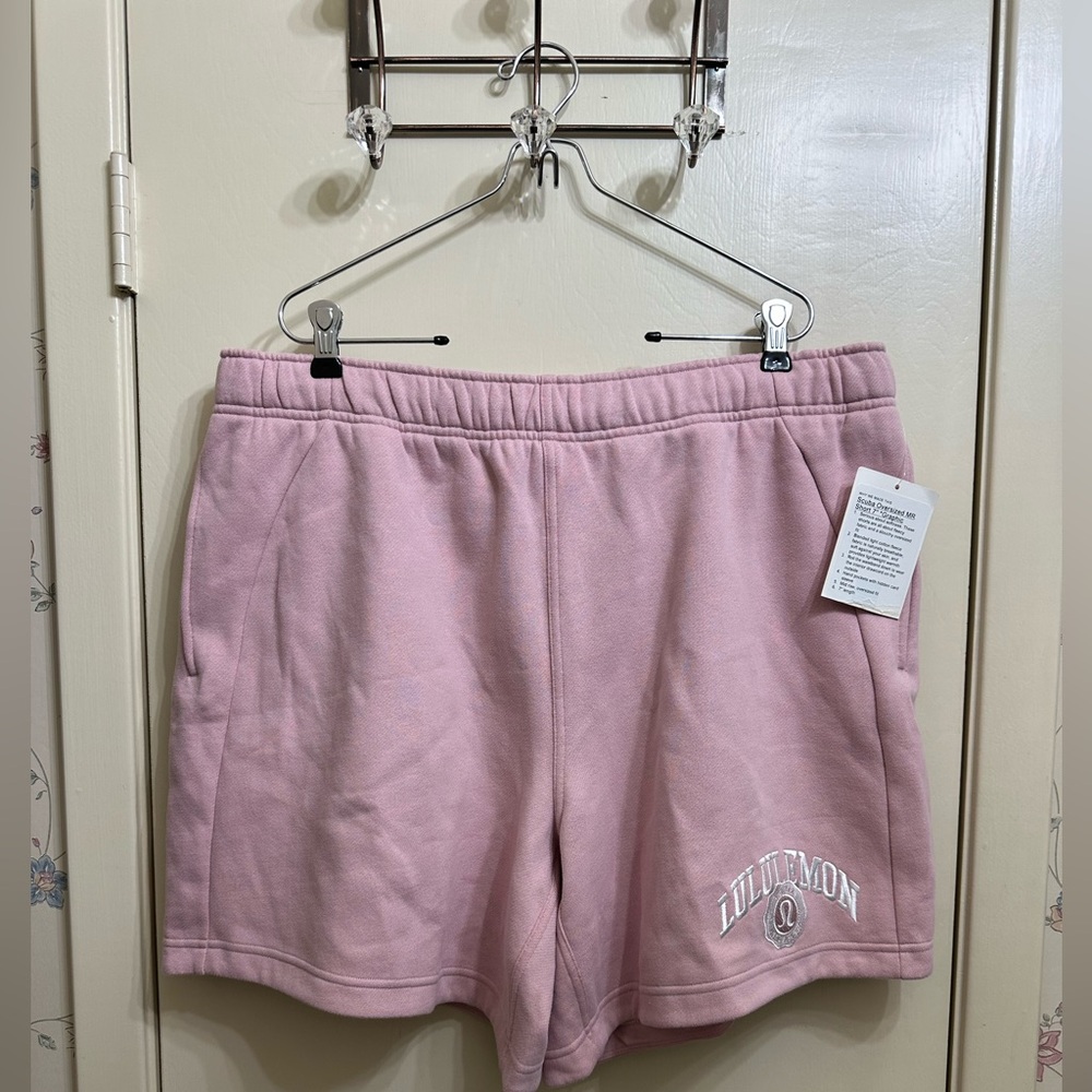 Lululemon BNWT 7” Graphic Scuba Shorts SZ XL